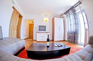 Апартаменты Apartments Stefan Бечичи Апартаменты с 1 спальней и видом на море-3