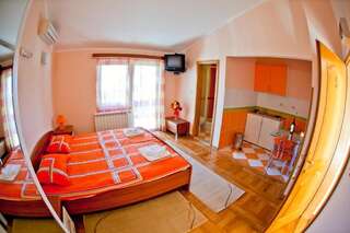 Апартаменты Apartments Stefan Бечичи Номер-студио с видом на море-6
