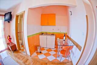Апартаменты Apartments Stefan Бечичи Номер-студио с видом на море-8